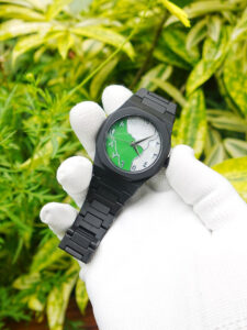 Aura Watch Green Dail